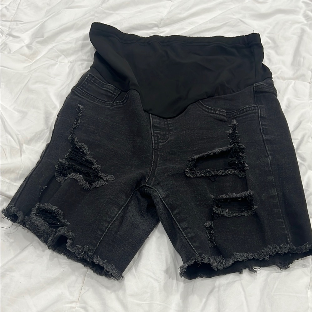 SHEIN Black High Waist Distressed Women Shorts